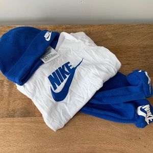 Infant nike set